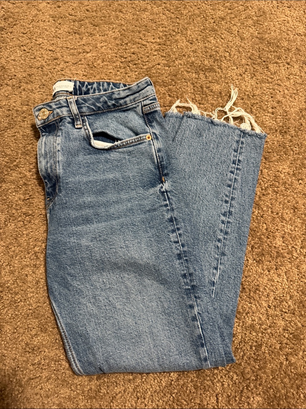 Zara Light Blue Raw-Hem Jeans